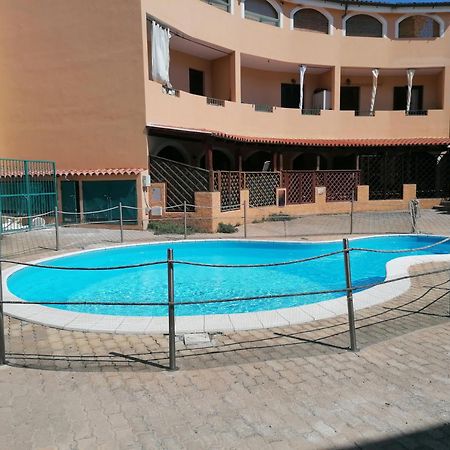 אולביה Top Floor Gulf View Apartment מראה חיצוני תמונה