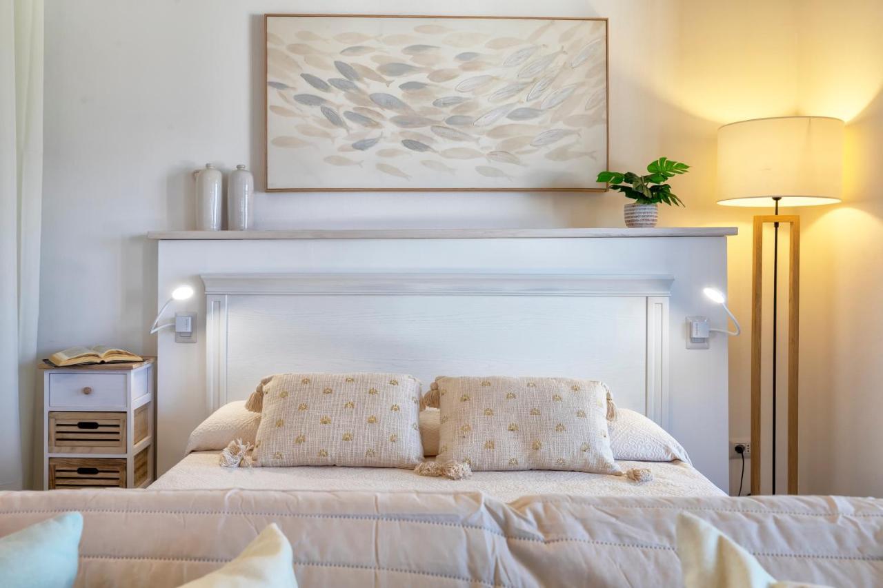 אולביה Top Floor Gulf View Apartment מראה חיצוני תמונה