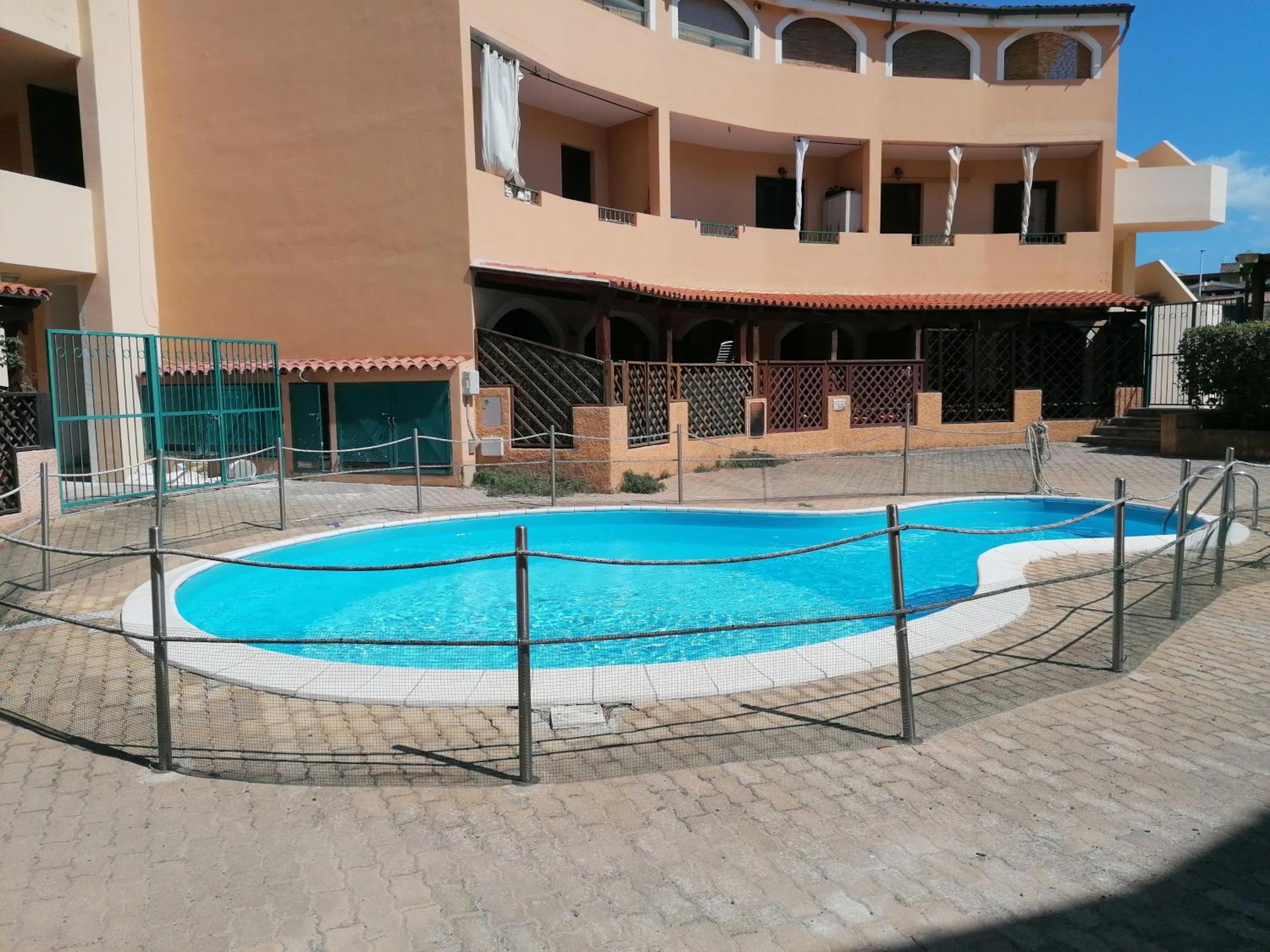 אולביה Top Floor Gulf View Apartment מראה חיצוני תמונה