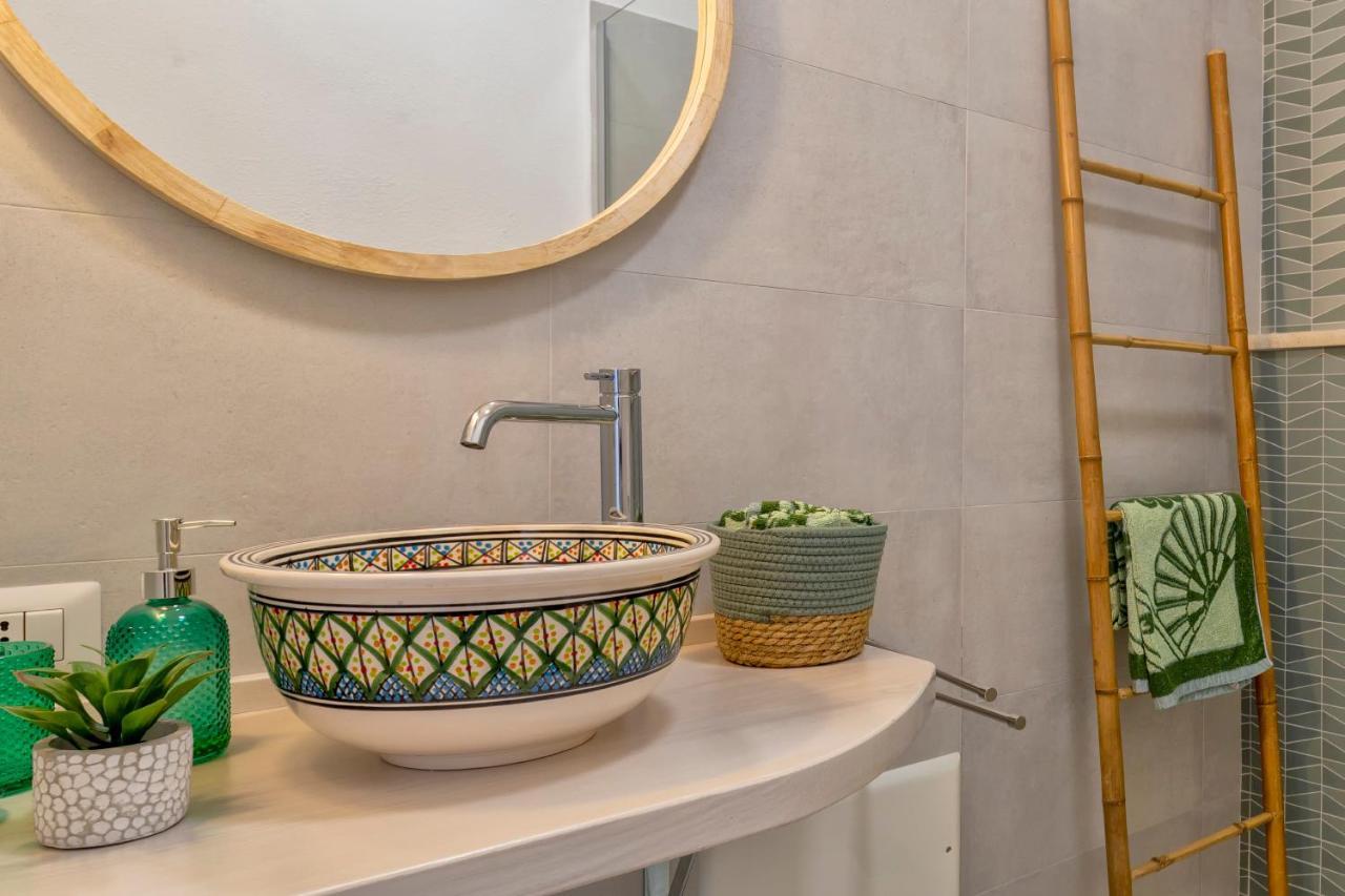 אולביה Top Floor Gulf View Apartment מראה חיצוני תמונה