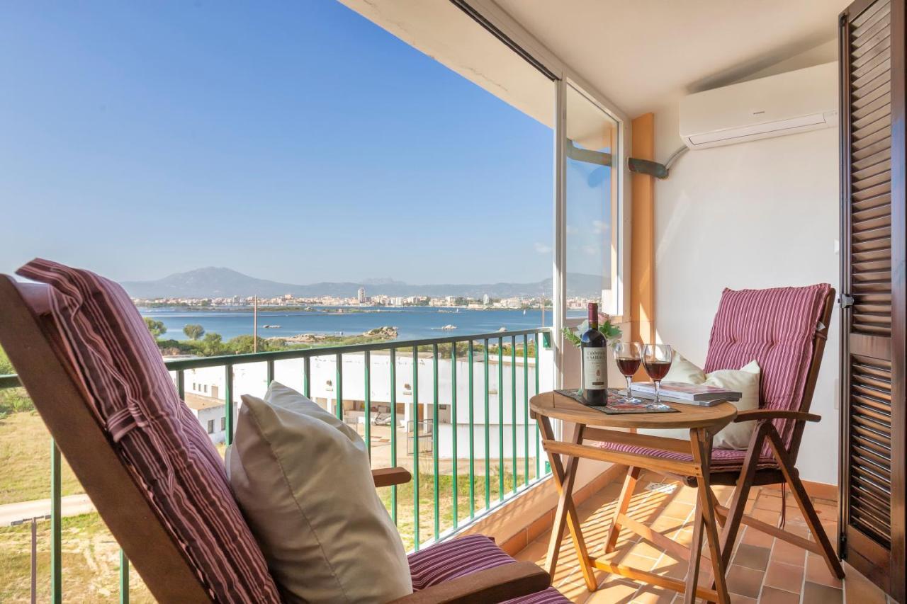 אולביה Top Floor Gulf View Apartment מראה חיצוני תמונה